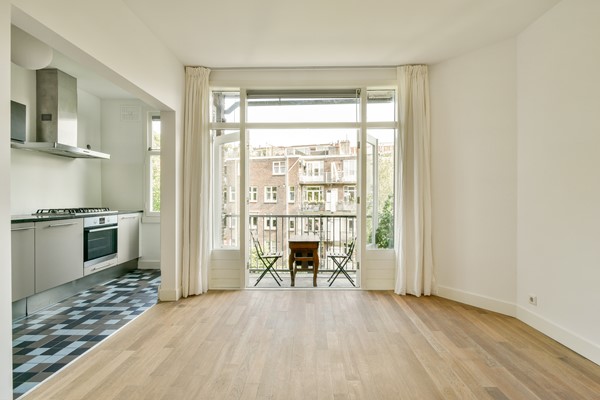 Medium property photo - Biesboschstraat 24-3, 1078 MT Amsterdam